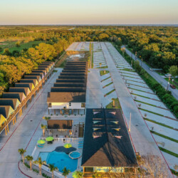 cabins hotel tiny house seaside rv resort rv park pool kemah league city webster houston